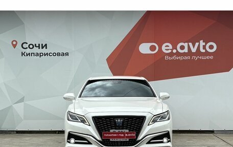Toyota Crown, 2018 год, 2 990 000 рублей, 2 фотография