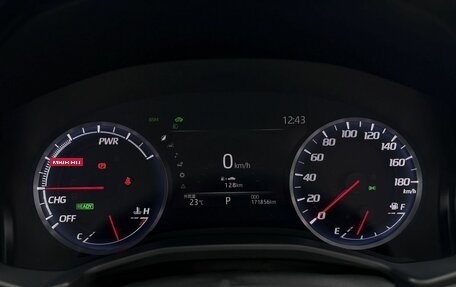 Toyota Crown, 2018 год, 2 990 000 рублей, 9 фотография