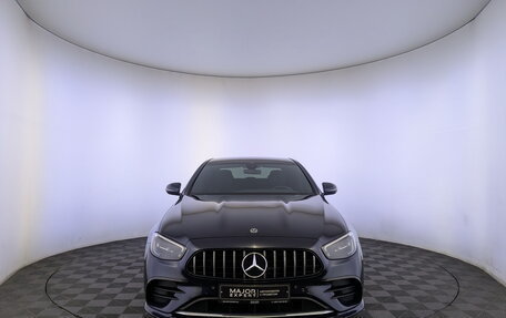 Mercedes-Benz E-Класс, 2020 год, 3 888 000 рублей, 2 фотография