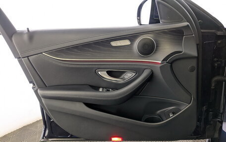 Mercedes-Benz E-Класс, 2020 год, 3 888 000 рублей, 24 фотография