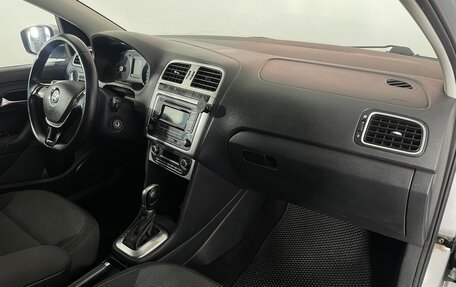 Volkswagen Polo VI (EU Market), 2016 год, 949 000 рублей, 12 фотография