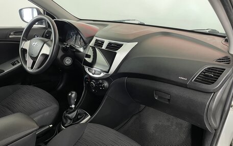 Hyundai Solaris II рестайлинг, 2015 год, 873 000 рублей, 12 фотография