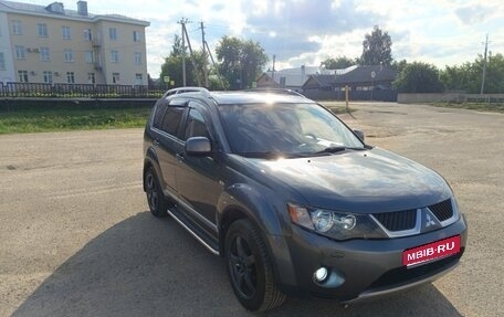 Mitsubishi Outlander III рестайлинг 3, 2008 год, 1 001 500 рублей, 1 фотография