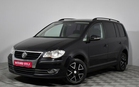 Volkswagen Touran III, 2010 год, 549 000 рублей, 1 фотография