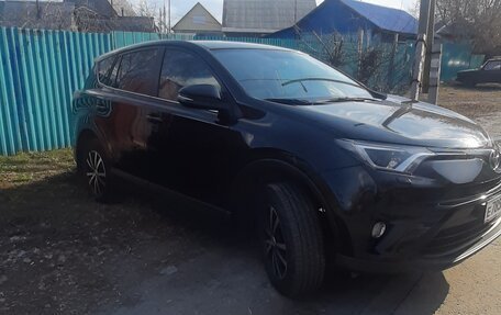 Toyota RAV4, 2018 год, 2 750 000 рублей, 5 фотография