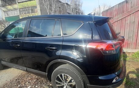 Toyota RAV4, 2018 год, 2 750 000 рублей, 6 фотография