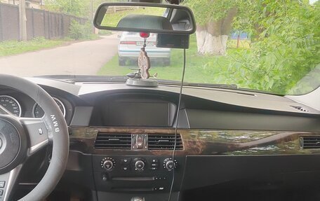 BMW 5 серия, 2004 год, 1 100 000 рублей, 12 фотография