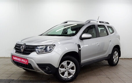 Renault Duster, 2021 год, 1 840 000 рублей, 2 фотография