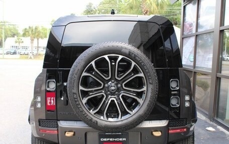 Land Rover Defender II, 2025 год, 26 900 000 рублей, 23 фотография