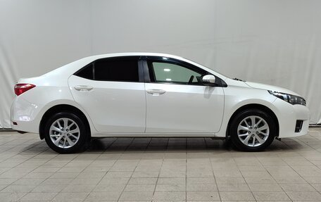 Toyota Corolla, 2015 год, 1 400 000 рублей, 4 фотография