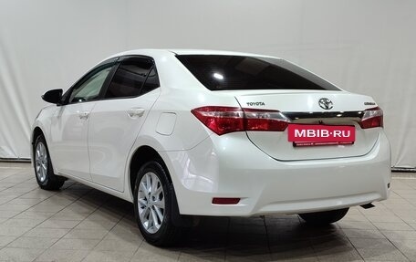 Toyota Corolla, 2015 год, 1 400 000 рублей, 7 фотография