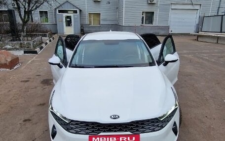 KIA K5, 2020 год, 1 590 000 рублей, 12 фотография