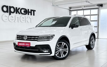 Volkswagen Tiguan II, 2018 год, 2 880 000 рублей, 1 фотография