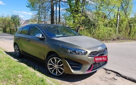 KIA cee'd III, 2022 год, 1 999 000 рублей, 2 фотография
