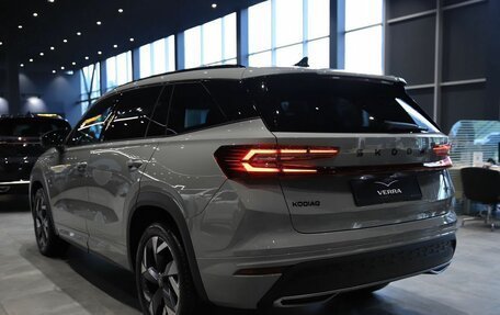Skoda Kodiaq, 2025 год, 5 490 000 рублей, 7 фотография
