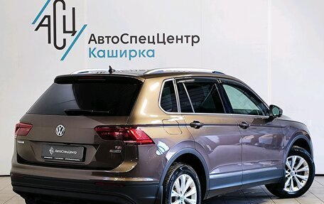 Volkswagen Tiguan II, 2017 год, 2 129 000 рублей, 2 фотография