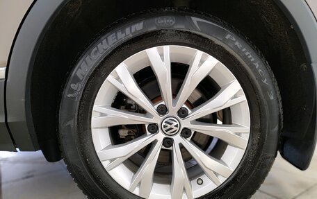 Volkswagen Tiguan II, 2017 год, 2 129 000 рублей, 7 фотография