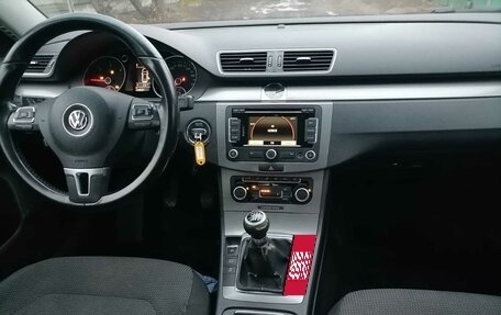 Volkswagen Passat B7, 2011 год, 650 000 рублей, 7 фотография