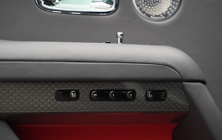 Rolls-Royce Ghost Series II рестайлинг, 2021 год, 40 800 000 рублей, 27 фотография