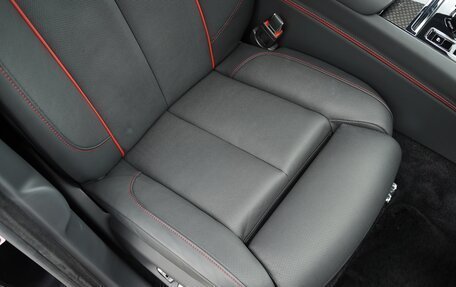 Rolls-Royce Ghost Series II рестайлинг, 2021 год, 40 800 000 рублей, 23 фотография