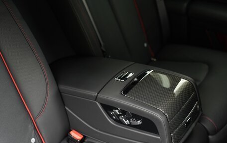 Rolls-Royce Ghost Series II рестайлинг, 2021 год, 40 800 000 рублей, 38 фотография