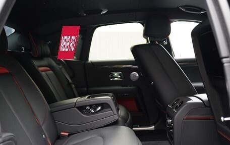 Rolls-Royce Ghost Series II рестайлинг, 2021 год, 40 800 000 рублей, 35 фотография