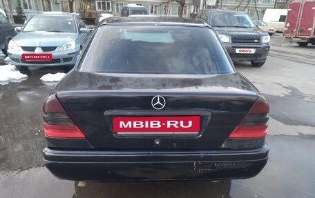 Mercedes-Benz C-Класс, 1998 год, 300 000 рублей, 4 фотография