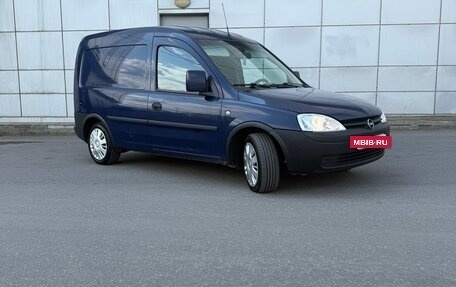 Opel Combo C, 2008 год, 650 000 рублей, 3 фотография