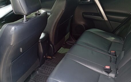 Toyota RAV4, 2016 год, 1 850 000 рублей, 9 фотография