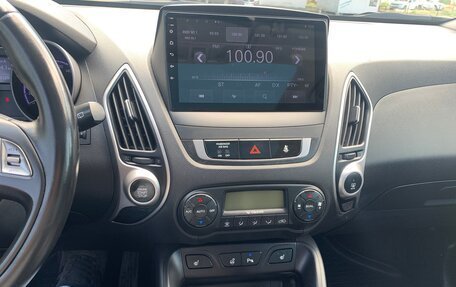 Hyundai ix35 I рестайлинг, 2012 год, 1 350 000 рублей, 26 фотография