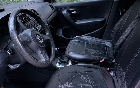 Volkswagen Polo VI (EU Market), 2011 год, 680 000 рублей, 5 фотография