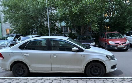 Volkswagen Polo VI (EU Market), 2011 год, 680 000 рублей, 4 фотография