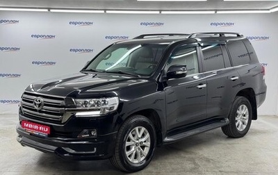 Toyota Land Cruiser 200, 2017 год, 5 600 000 рублей, 1 фотография