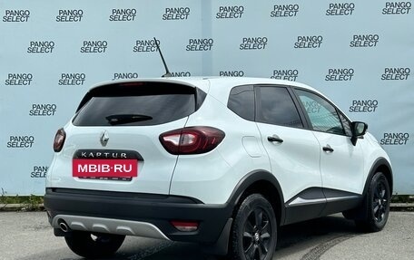 Renault Kaptur I рестайлинг, 2021 год, 1 599 000 рублей, 3 фотография