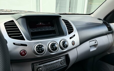 Mitsubishi L200 IV рестайлинг, 2012 год, 1 435 000 рублей, 11 фотография