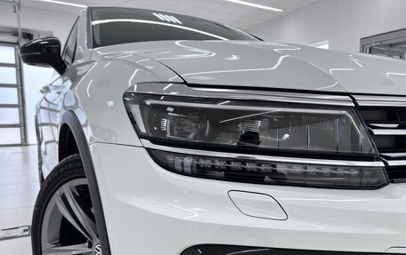 Volkswagen Tiguan II, 2018 год, 2 880 000 рублей, 9 фотография