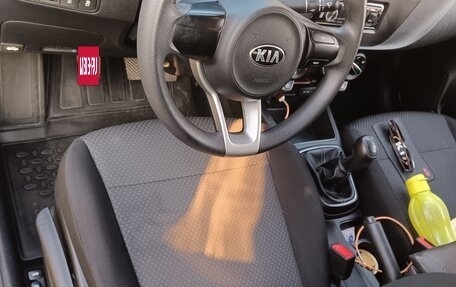 KIA Rio IV, 2020 год, 1 400 000 рублей, 2 фотография
