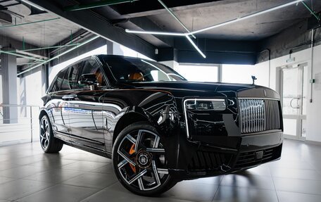 Rolls-Royce Cullinan, 2025 год, 79 900 000 рублей, 3 фотография
