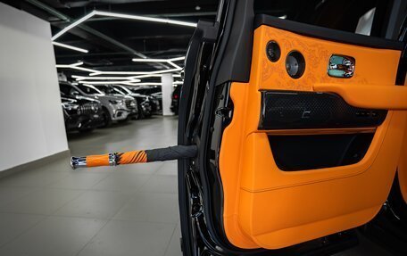 Rolls-Royce Cullinan, 2025 год, 79 900 000 рублей, 40 фотография