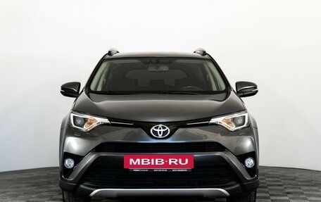 Toyota RAV4, 2016 год, 1 999 000 рублей, 2 фотография