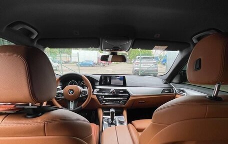 BMW 5 серия, 2019 год, 4 650 000 рублей, 11 фотография