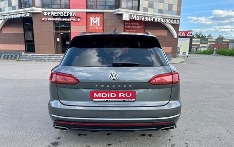 Volkswagen Touareg III, 2019 год, 8 150 000 рублей, 5 фотография