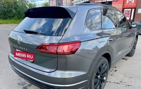 Volkswagen Touareg III, 2019 год, 8 150 000 рублей, 11 фотография