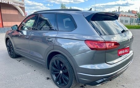Volkswagen Touareg III, 2019 год, 8 150 000 рублей, 8 фотография