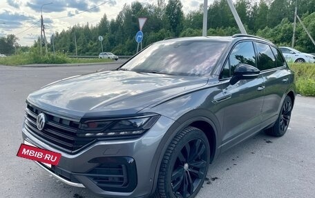 Volkswagen Touareg III, 2019 год, 8 150 000 рублей, 10 фотография