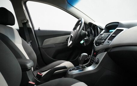 Chevrolet Cruze II, 2011 год, 715 000 рублей, 12 фотография