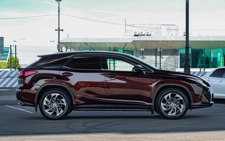 Lexus RX IV рестайлинг, 2017 год, 4 890 000 рублей, 6 фотография