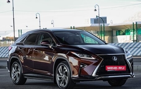 Lexus RX IV рестайлинг, 2017 год, 4 890 000 рублей, 5 фотография