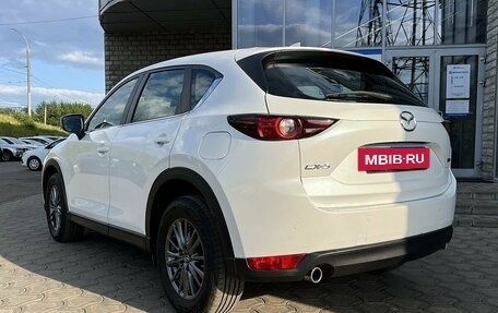 Mazda CX-5 II, 2017 год, 1 949 000 рублей, 2 фотография