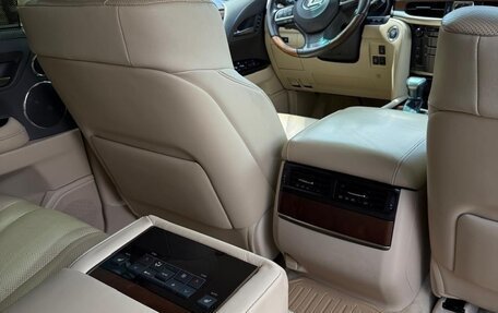 Lexus LX III, 2016 год, 7 350 000 рублей, 13 фотография